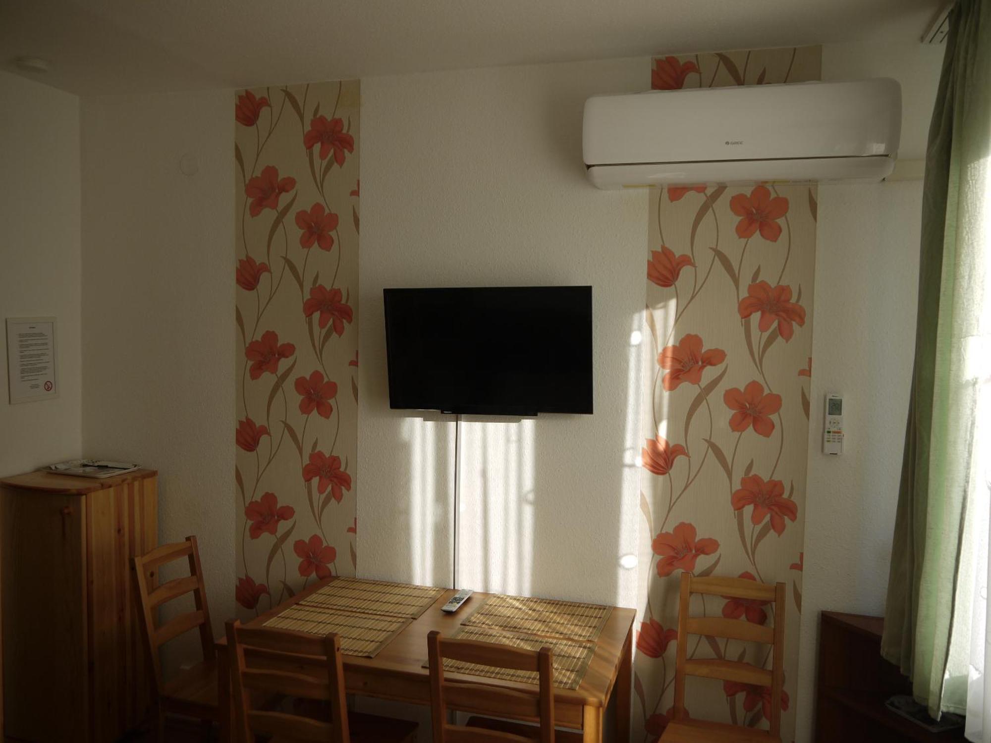 Vizparti Sas Apartman Siófok Exterior foto